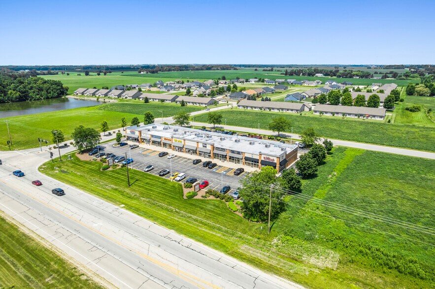 More Photos Of 265 Peace Rd, Sycamore Storefront For Sale