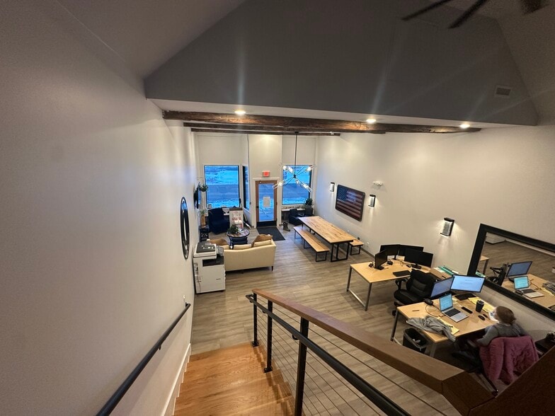 Primary Photo Of 118 N 3rd St, Grand Haven Office For Sale