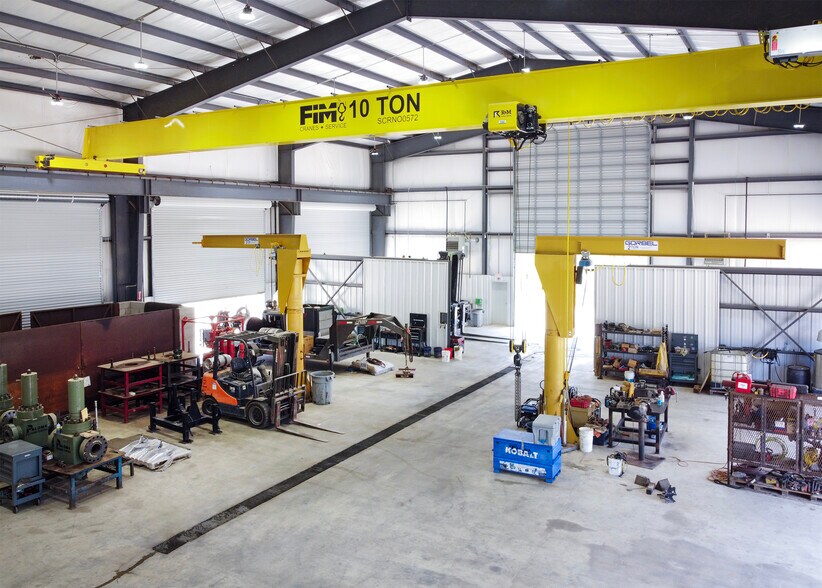 More Photos Of 2302 Neiman Marcus Pky, Longview Industrial For Sale