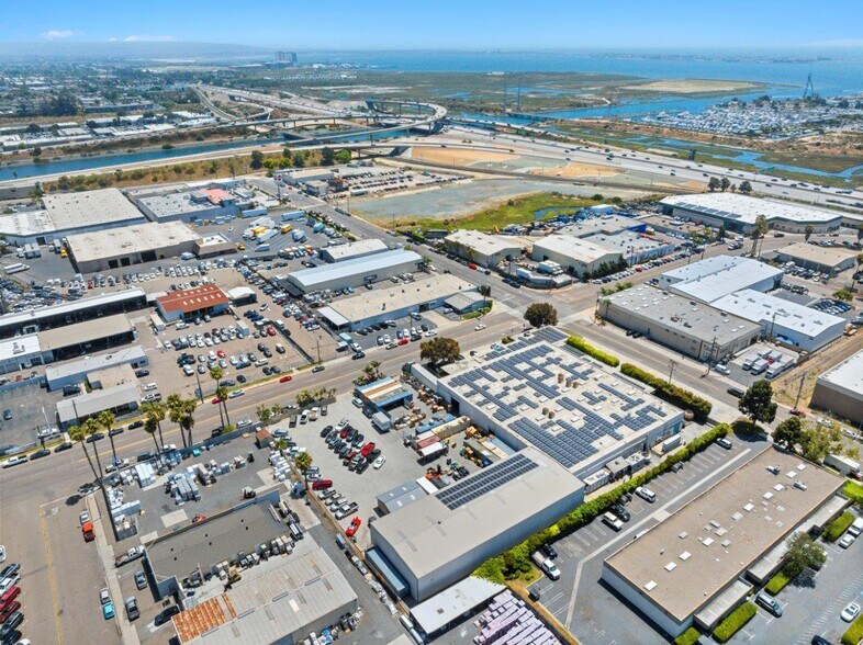 More Photos Of 225 W 30th, National City Manufacturing For Sale