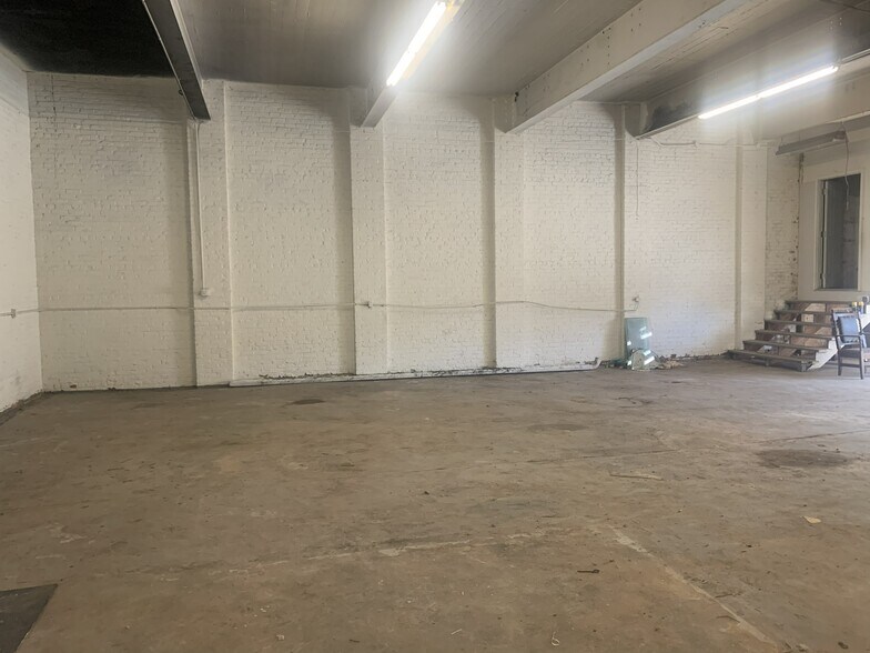 More Photos Of 2400 Barnum Ave, Stratford Industrial For Sale