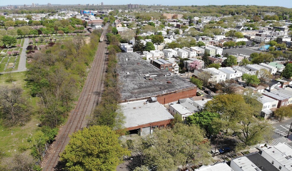 More Photos Of 69-07 69th Pl, Glendale Warehouse For Sale