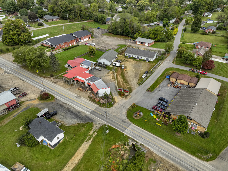 More Photos Of 505 E Main St, Burnsville Apartments For Sale