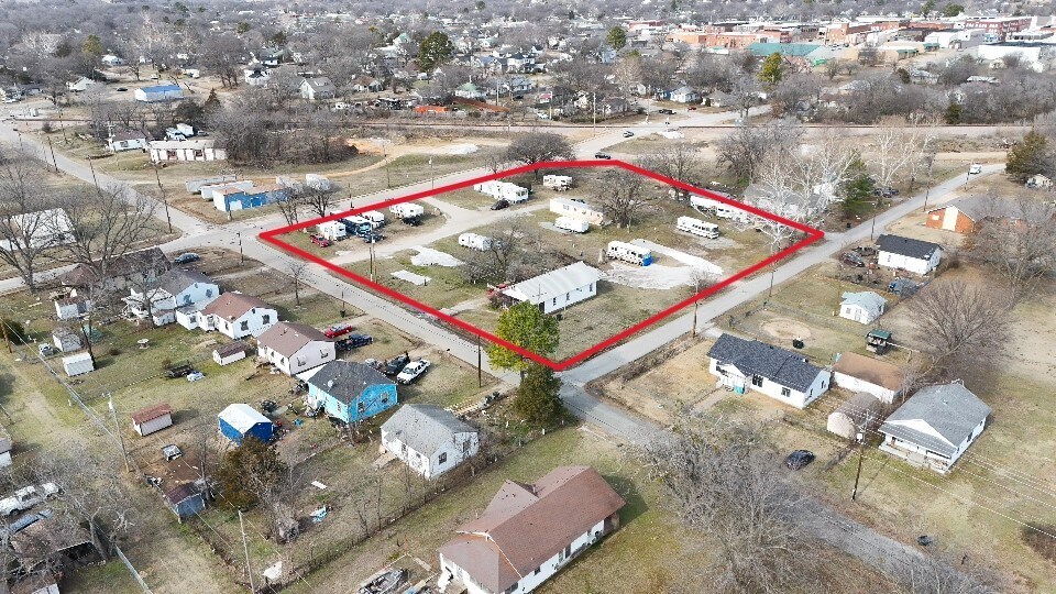 Primary Photo Of 310 W Corporation St, Henryetta Manufactured Housing Mobile Home Park For Sale