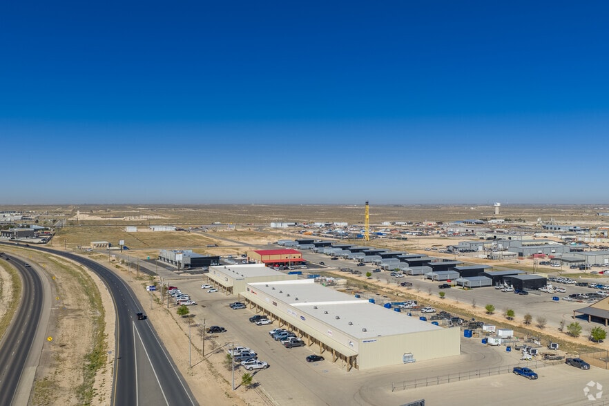 More Photos Of 10800 State Highway 191, Midland Manufacturing For Lease