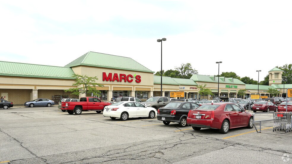 More Photos Of 17400-17472 Lorain Ave, Cleveland Storefront For Lease