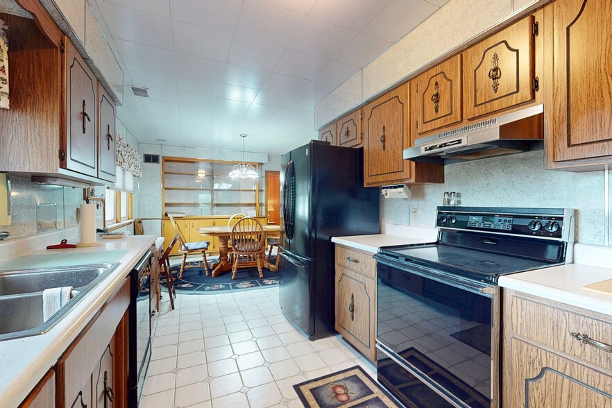 More Photos Of 3721 Main St, Weirton Funeral Home For Sale