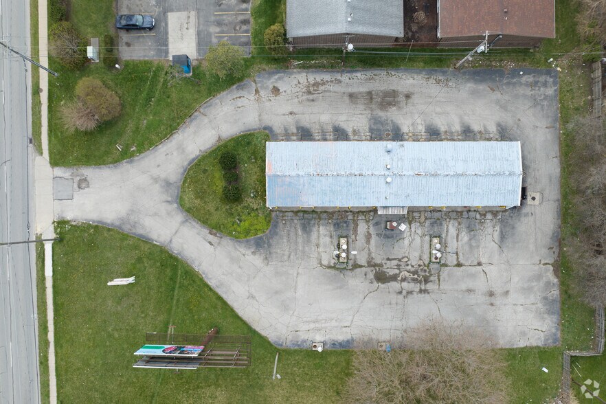 Primary Photo Of 320 W Alexis Rd, Toledo Carwash For Lease