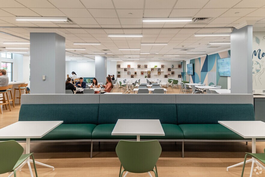 More Photos Of 1501 Yamato Rd, Boca Raton Office For Lease