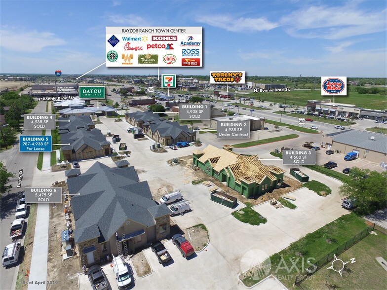 More Photos Of 2214 Emery St, Denton Medical For Sale