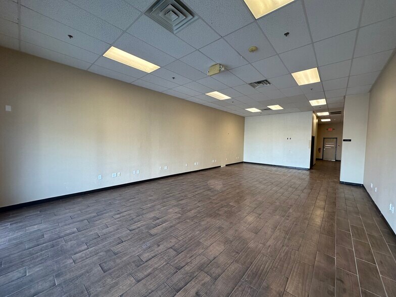 More Photos Of 7175 W Lake Mead Blvd, Las Vegas Unknown For Lease