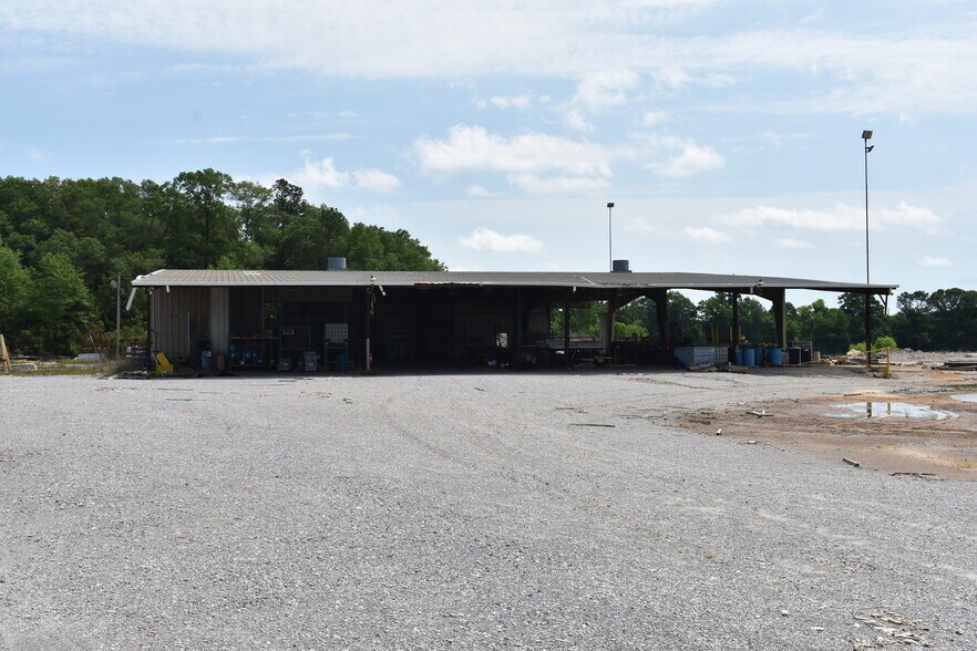 More Photos Of 79 Pioneer Ln, Selma Industrial For Sale