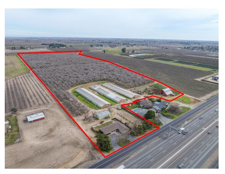 More Photos Of 13120 S Highway 99, Manteca Land For Sale