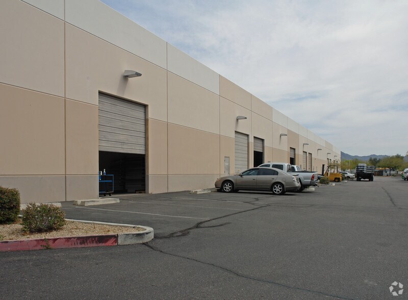 More Photos Of 8175 E Raintree Dr, Scottsdale Warehouse For Lease