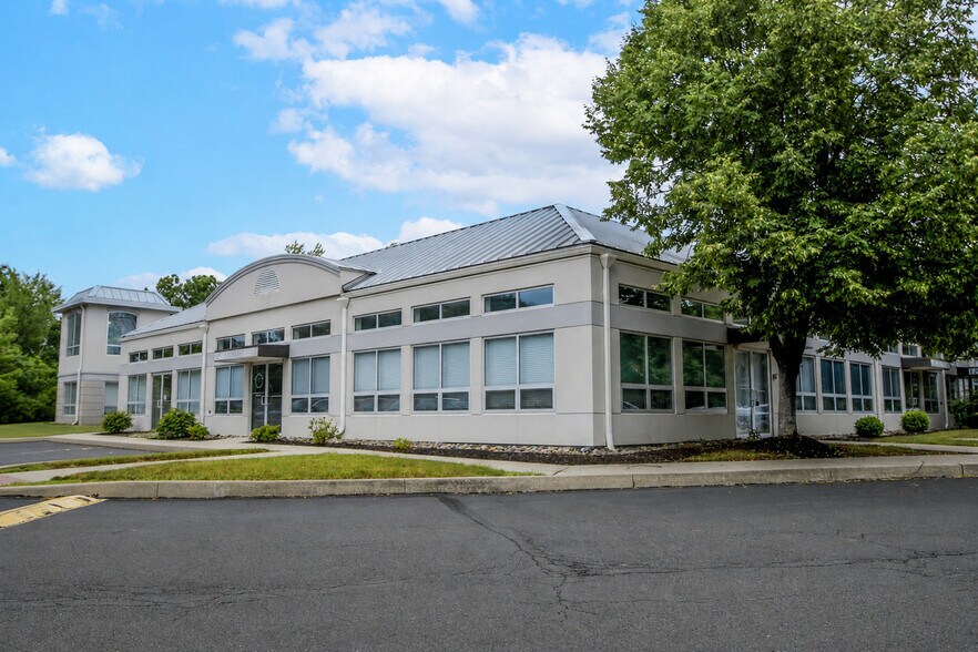More Photos Of 1600 Horizon Dr, Chalfont Office For Sale