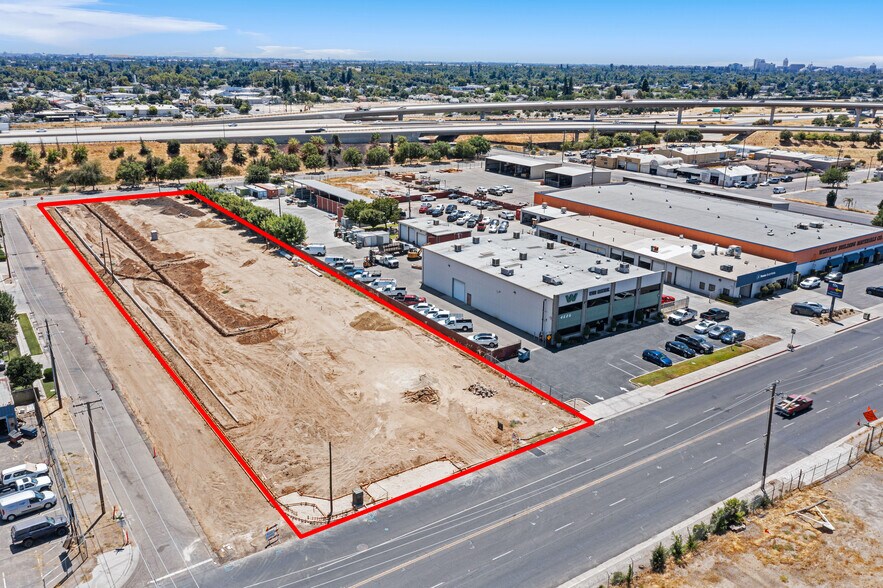 More Photos Of 4630 E Olive Ave, Fresno Unknown For Lease