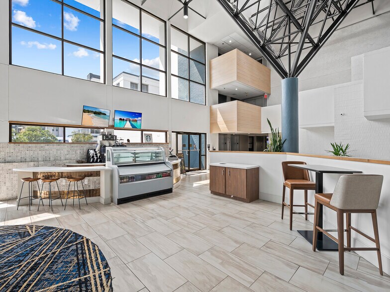 Primary Photo Of 14670 Duval Rd, Jacksonville Hotel For Sale