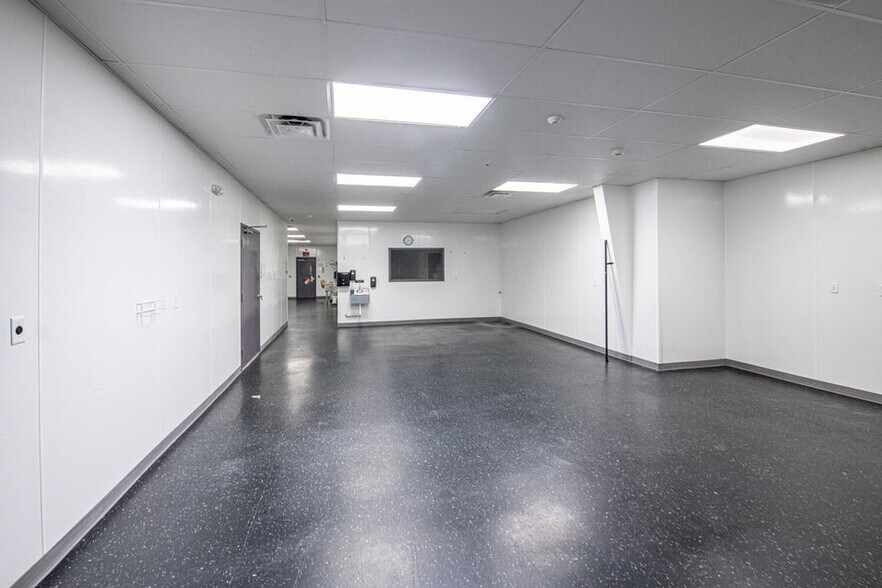 More Photos Of 1105 Constitution Dr, Trinidad Food Processing For Lease