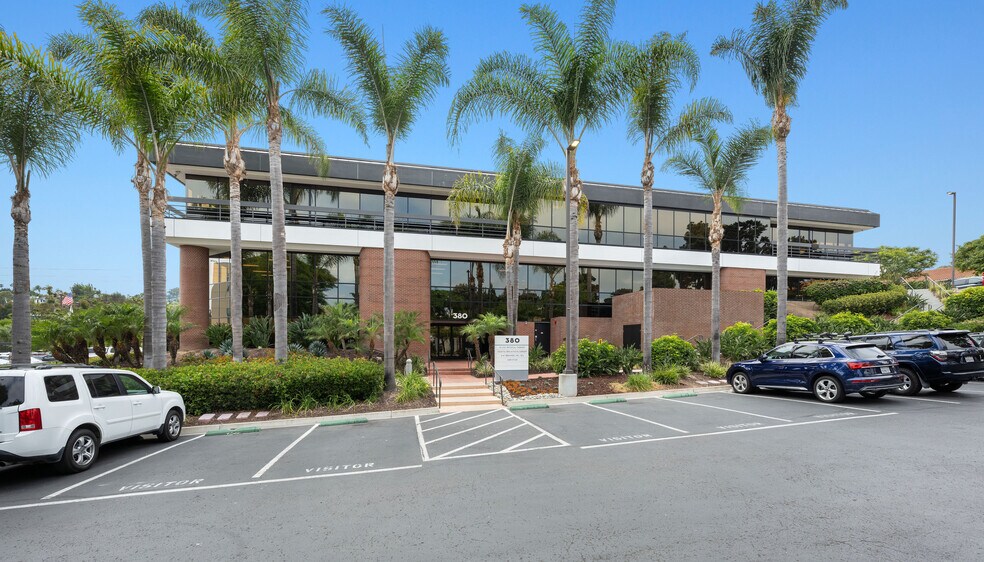 More Photos Of 380 Stevens Ave, Solana Beach Office For Lease