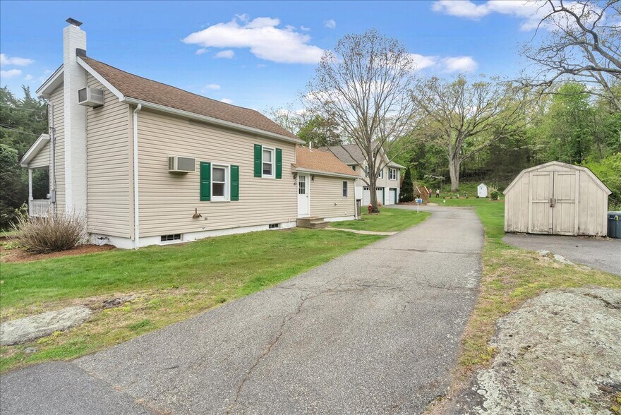 More Photos Of 47-49 Furnace ave, Wanaque Flex For Sale