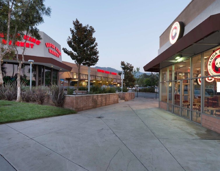 More Photos Of 2260-2268 Lincoln Ave, Altadena General Retail For Sale