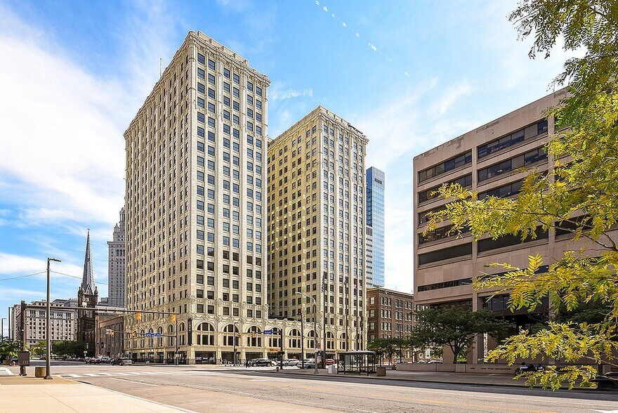 More Photos Of 99 W Saint Clair Ave, Cleveland Apartments For Lease