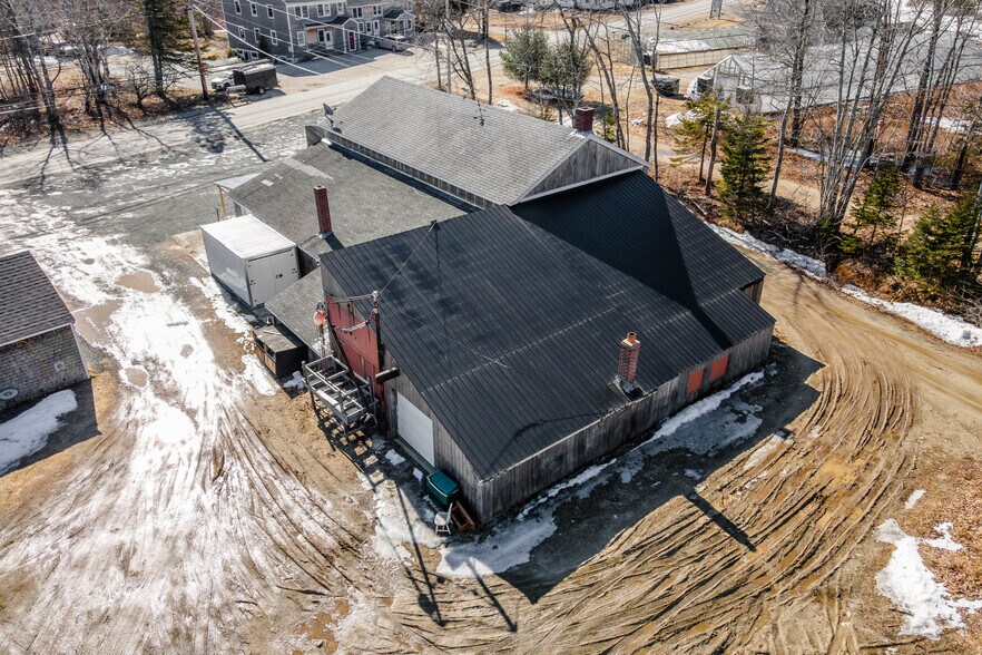 More Photos Of 176 Ellsworth Rd, Blue Hill Flex For Sale