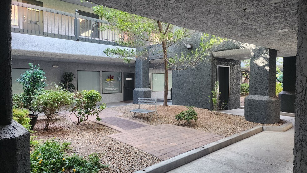 More Photos Of 222-228 S Rainbow Blvd, Las Vegas Office For Lease