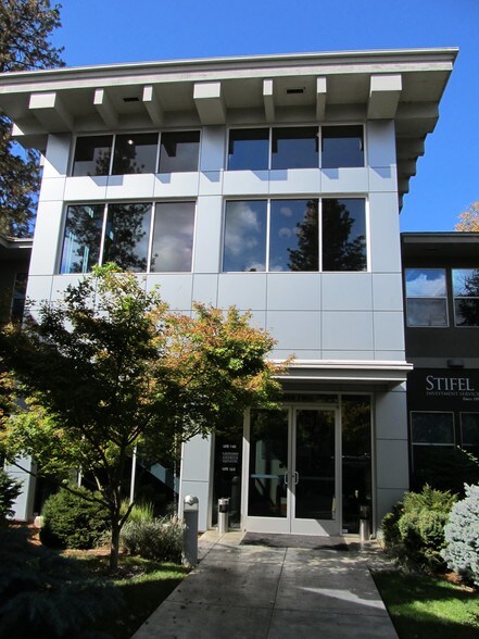 More Photos Of 420 Sierra College Dr, Grass Valley Loft Creative Space For Lease