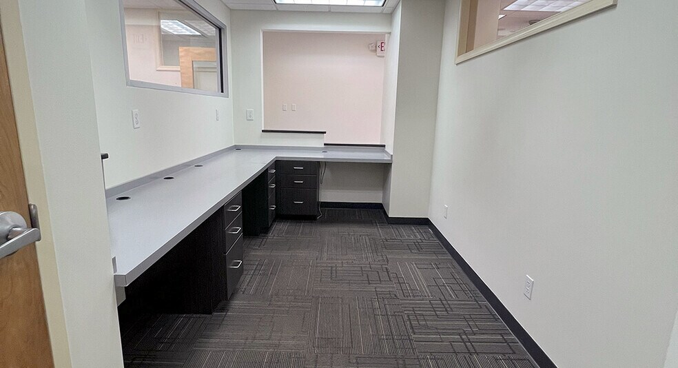 More Photos Of 5388 Discovery Park Blvd, Williamsburg Medical For Lease