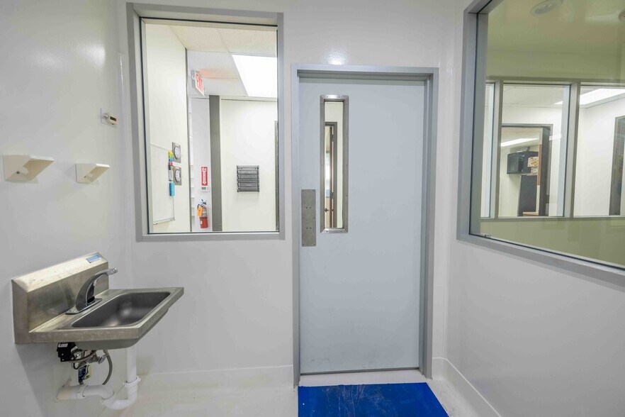 More Photos Of 8721 Highway 6, Missouri City Medical For Lease