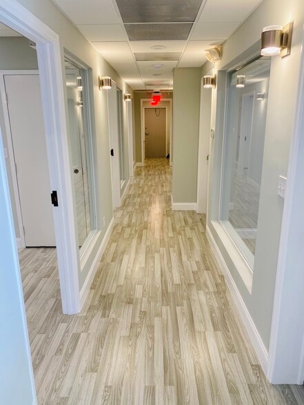 More Photos Of 85 SW 5th Ave, Delray Beach Office For Lease