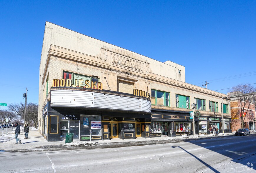 More Photos Of 1122-1130 W Historic Mitchell St, Milwaukee Theater Concert Hall For Sale