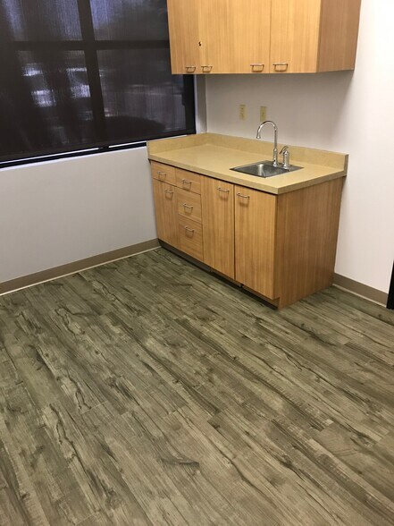 More Photos Of 4915 E Baseline Rd, Gilbert Medical For Lease