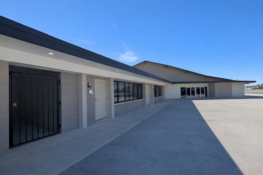 More Photos Of 4726 US-41, Sarasota Religious Facility For Lease