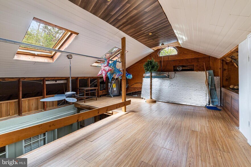 More Photos Of 271 Old Croton Rd, Flemington Restaurant For Sale