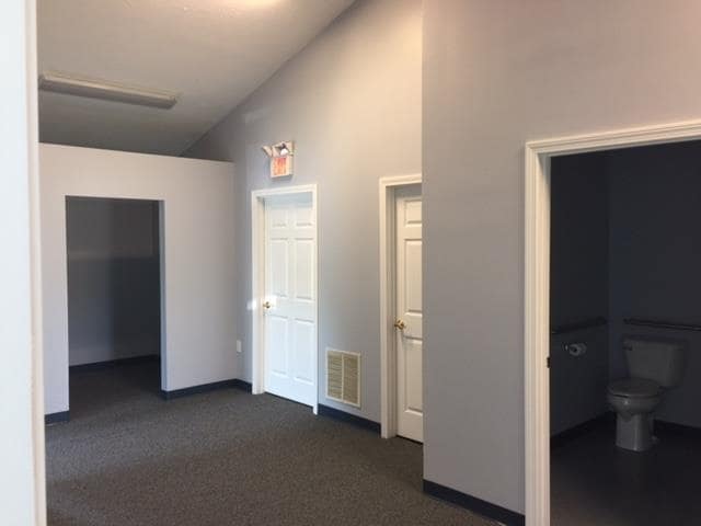 More Photos Of 271 Derry Rd, Litchfield Medical For Sale