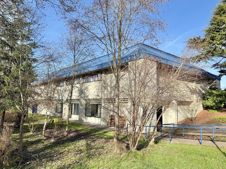 More Photos Of 8014 NE 13th Ave, Vancouver Freestanding For Sale