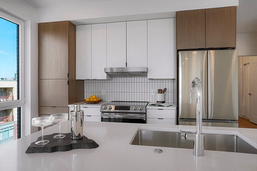 More Photos Of 1040 Santa Fe Dr, Denver Apartments For Lease