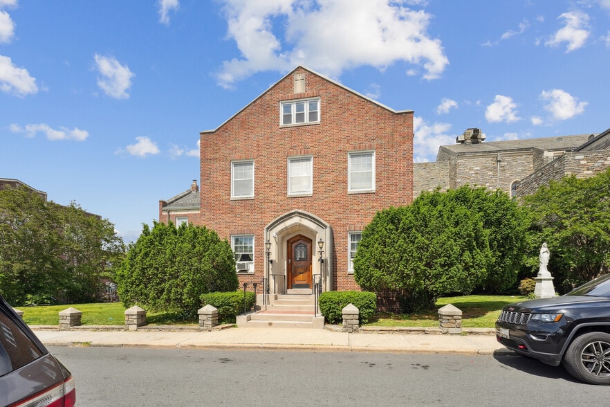 More Photos Of 3500 Belair Rd, Baltimore Religious Facility For Sale
