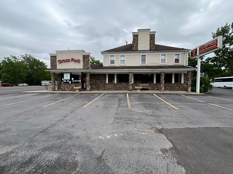 Primary Photo Of 1121 E Union St, Newark Specialty For Sale