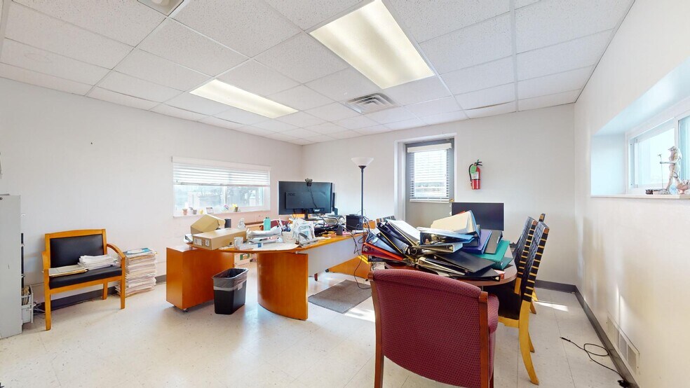 More Photos Of 1327-1331 Macklind Ave, Saint Louis Office For Sale