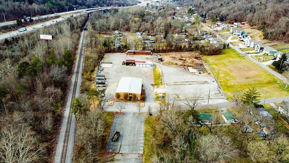 More Photos Of 4605 Vie St, Knoxville Warehouse For Lease