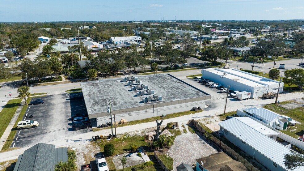 More Photos Of 2345 14th Ave, Vero Beach Medical For Sale