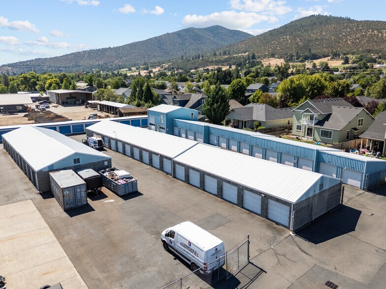 More Photos Of 1006 S Pacific Hwy, Talent Self Storage For Sale