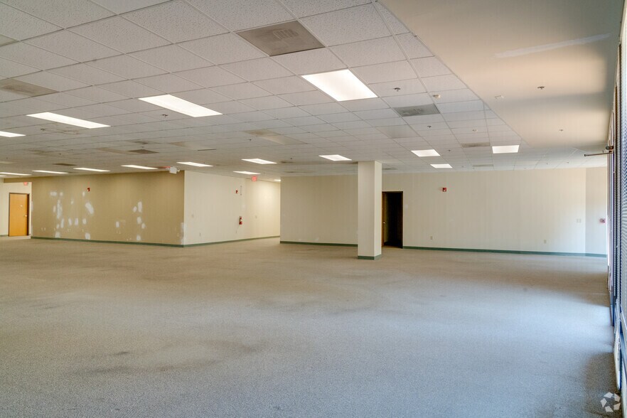 More Photos Of 4101 Capital Blvd, Raleigh Light Distribution For Lease