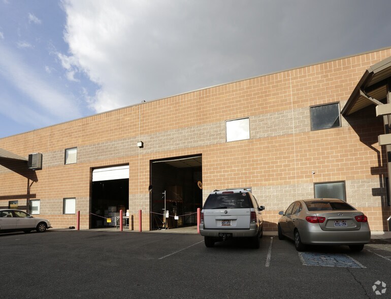 More Photos Of 1054-1084 S 1680 W, Orem Warehouse For Lease