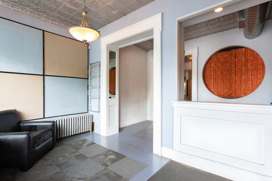 More Photos Of , Brooklyn Unknown For Sale