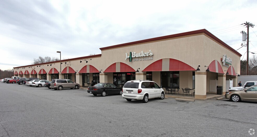 Primary Photo Of , Archdale General Retail For Sale