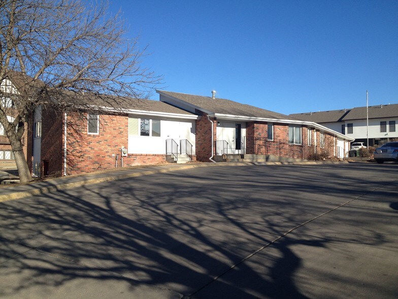 Primary Photo Of 1520 Knox St, Lincoln Office For Sale